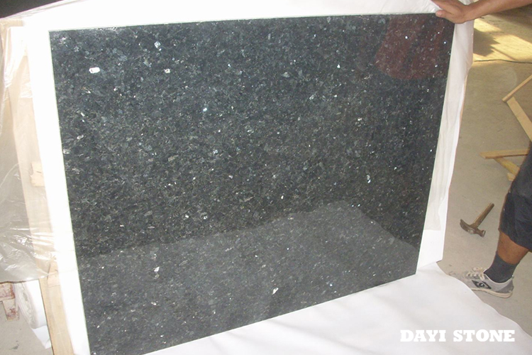 Paving Granite Emerald Pearl Surface Polished others sawn 80x80x3cm - Dayi Stone